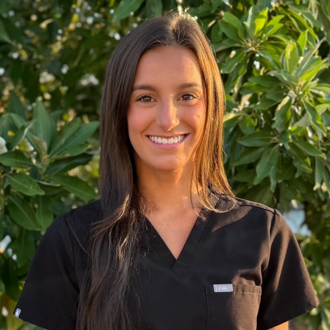 Kaitlyn – RDH, dental clinic team member